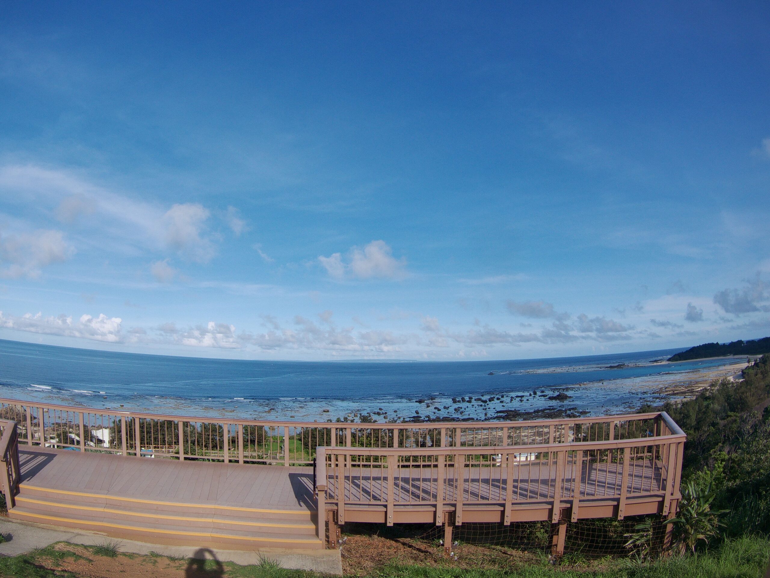 あやまる岬展望台